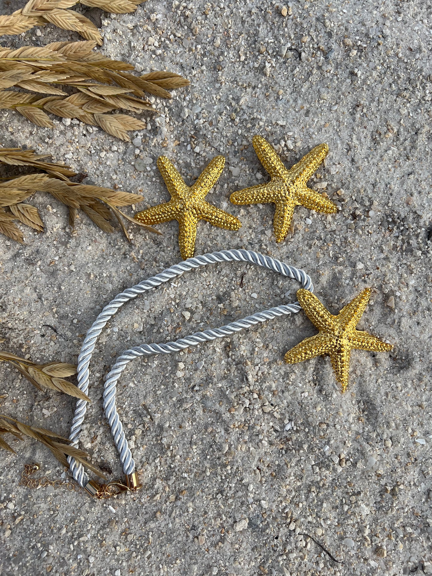 Gold Starfish Necklace